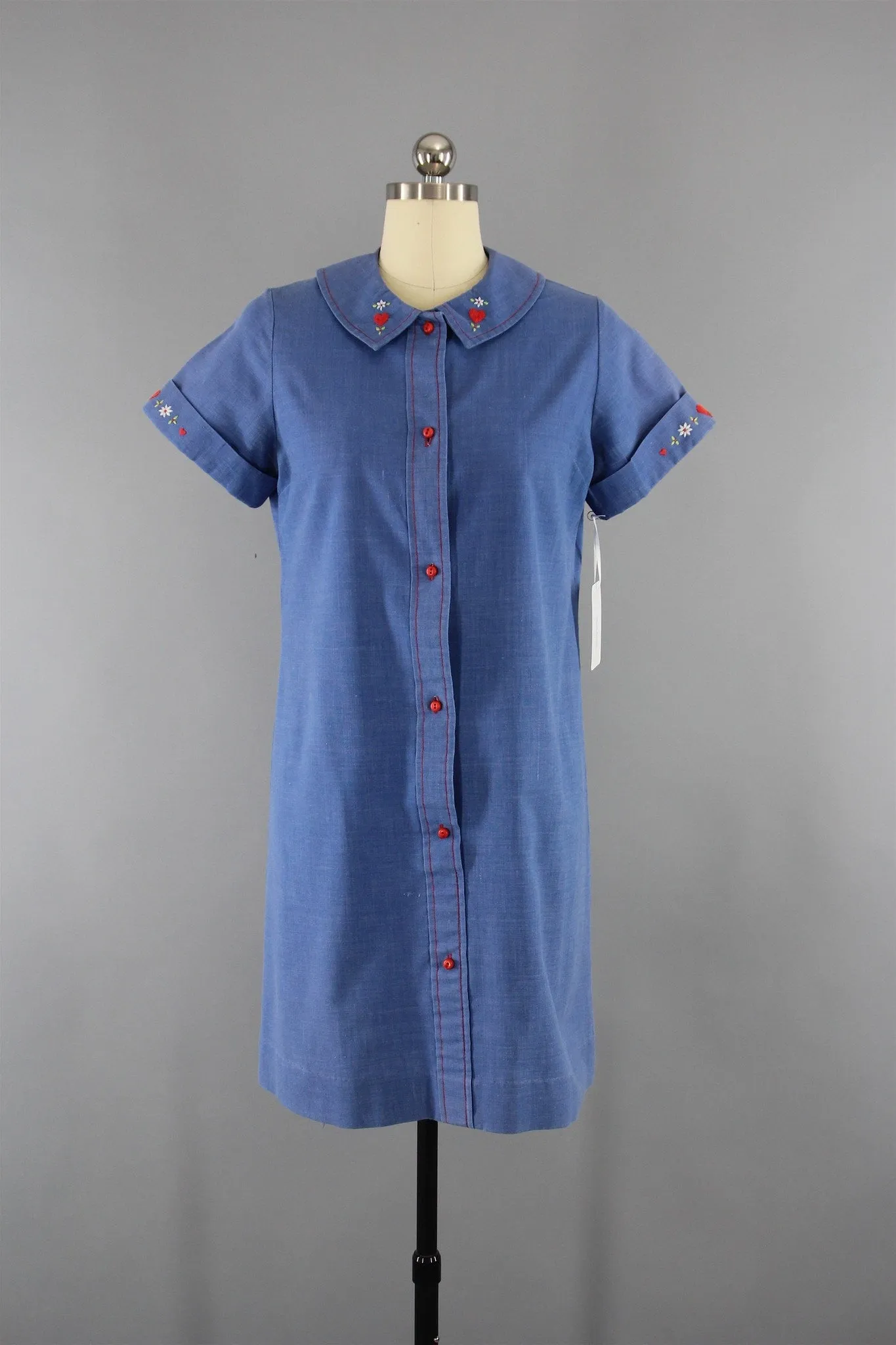 1970s Vintage Chambray Denim Embroidered Hearts Dress