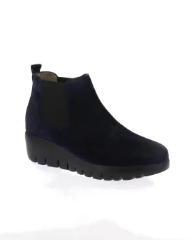 C33138 Black WATERPROOF Boot