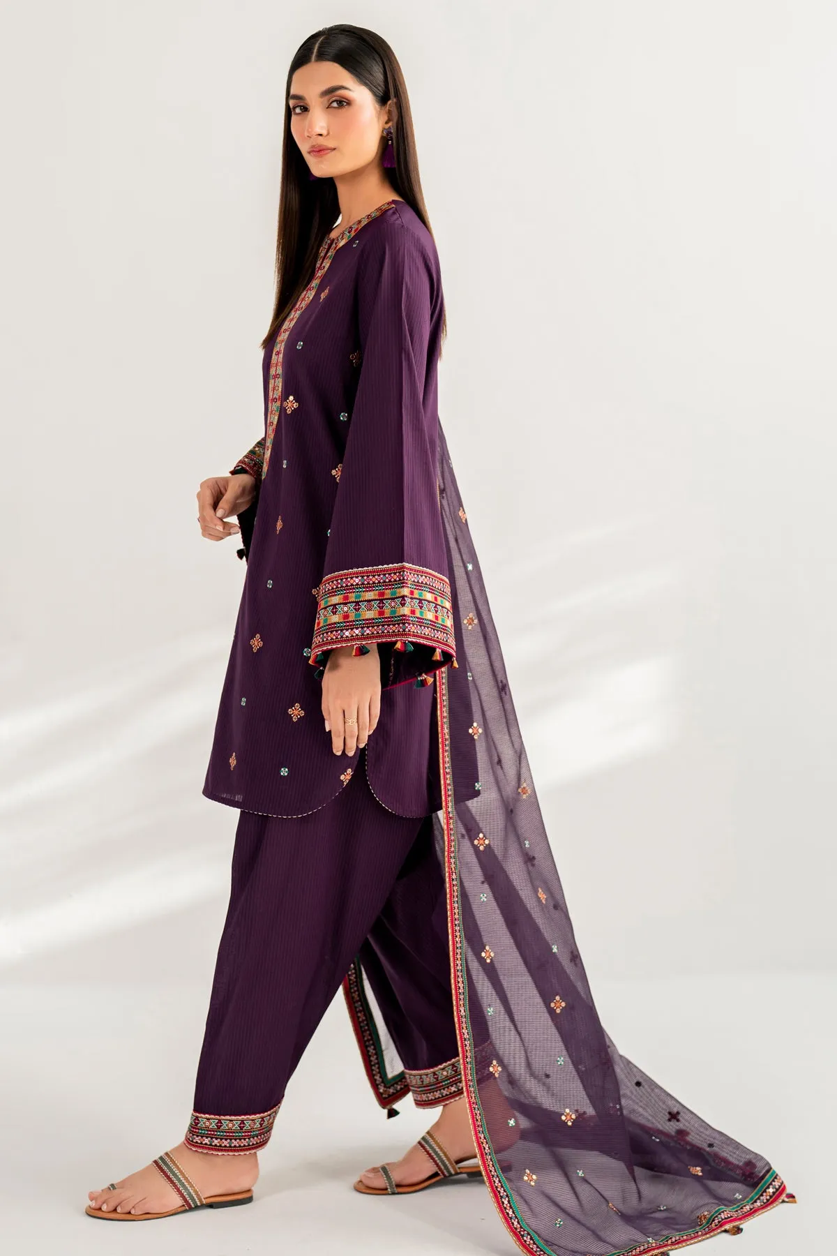 Embroidered Dobby Lawn USE - 9088