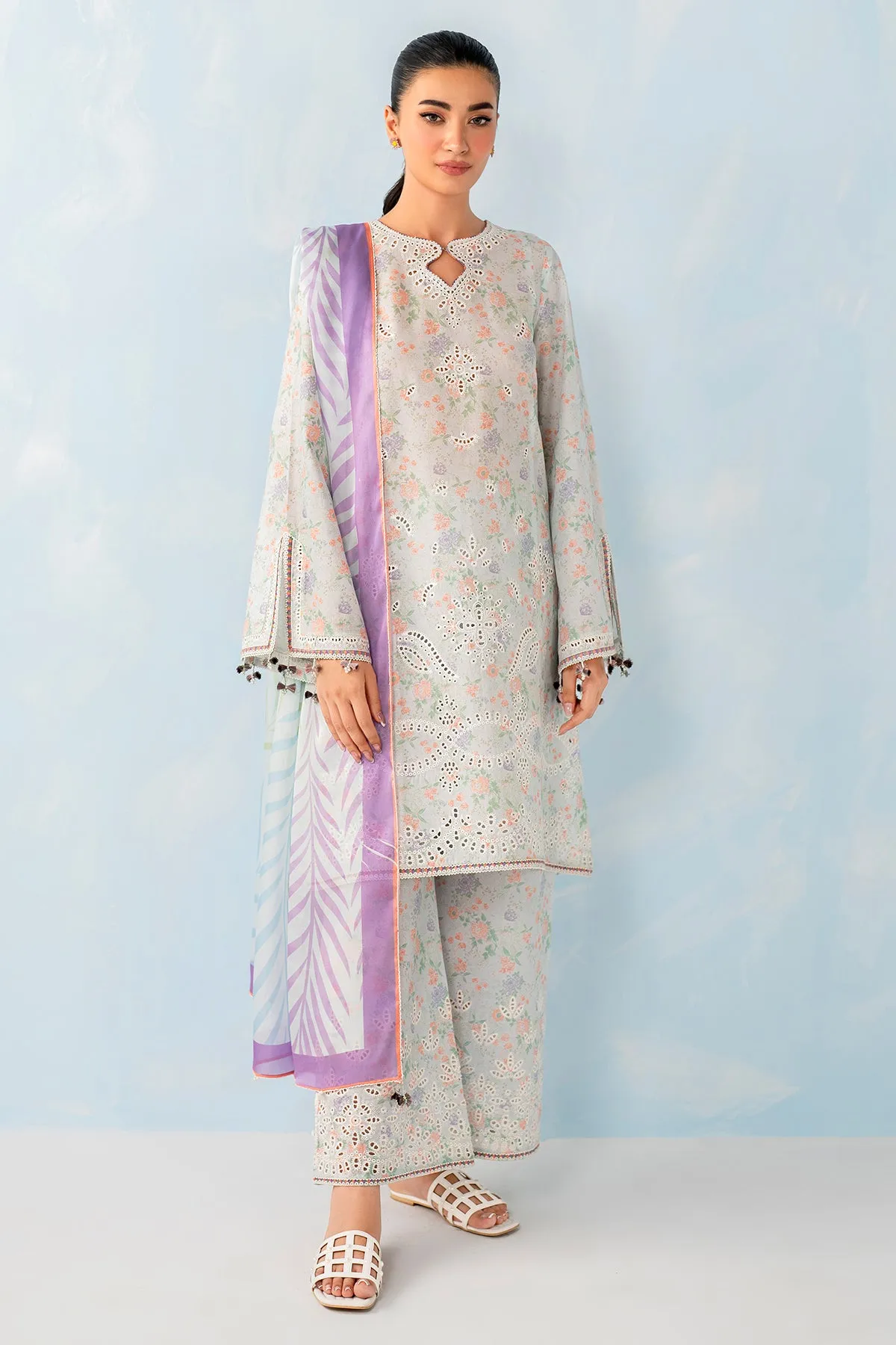 Embroidered Lawn USE - 9065