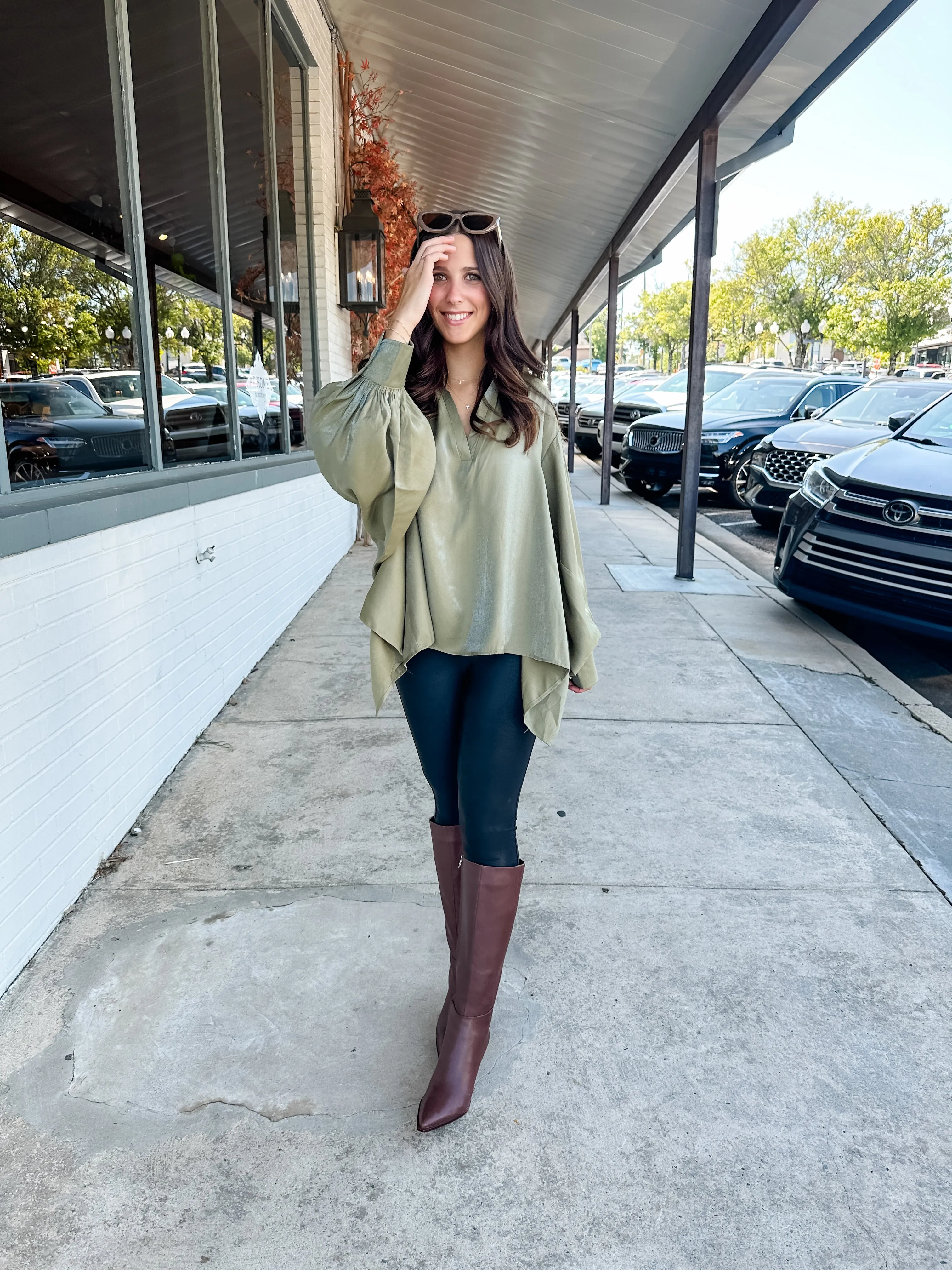 Light Shimmer Floaty Top