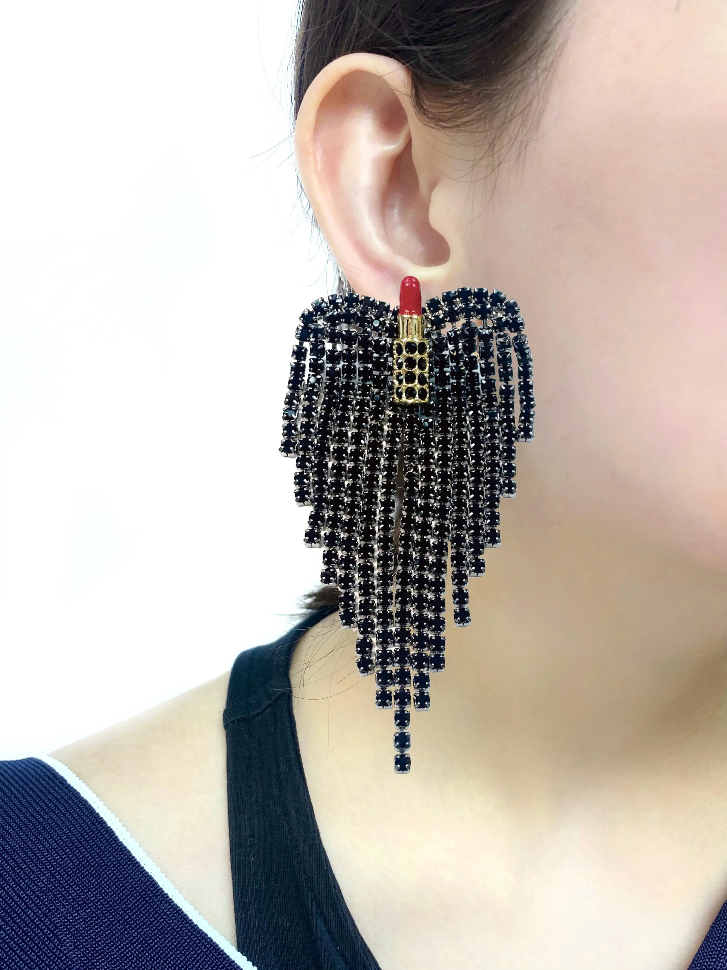 LIP STICK STUD BLACK CRYSTAL DROP EARRINGS