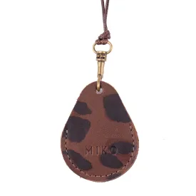 MK211414-W - Keychain AirTag Necklace Find my Car/Purse/Keys Wild Thing [Leather Accessory]