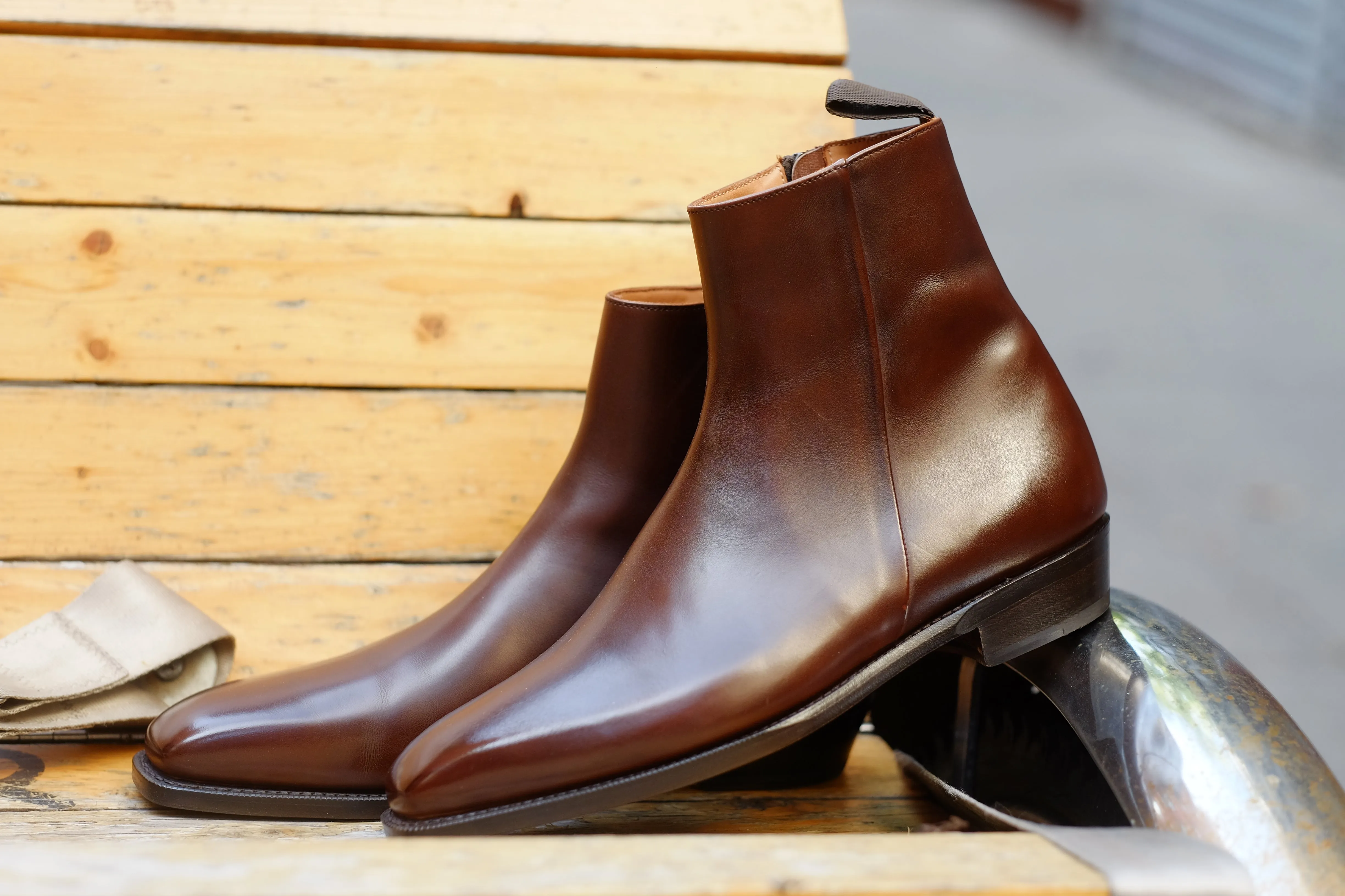 Southcenter - Dark Mahogany Calf